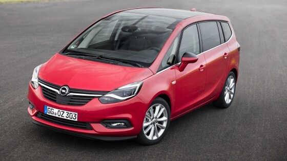 Opel Zafira met panoramadak Opel Zafira met panoramadak