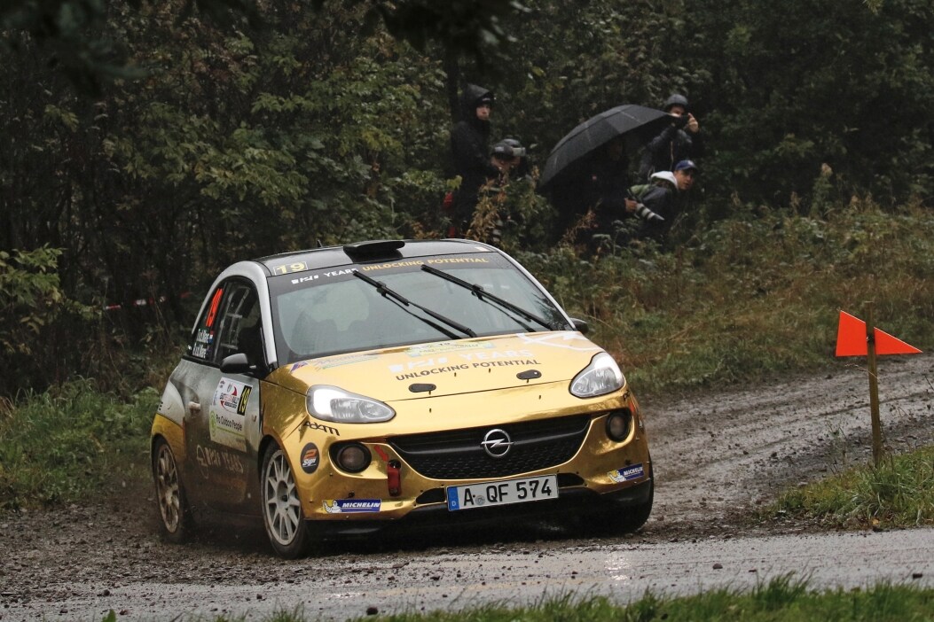 Opel ADAM R2 van Timo en Rebecca van der Marel Opel ADAM R2 van Timo en Rebecca van der Marel