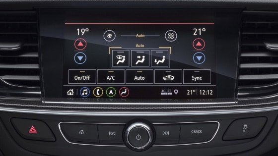 Opel Insignia met Multimedia- en Multimedia Navi Pro-systemen Opel Insignia met Multimedia- en Multimedia Navi Pro-systemen