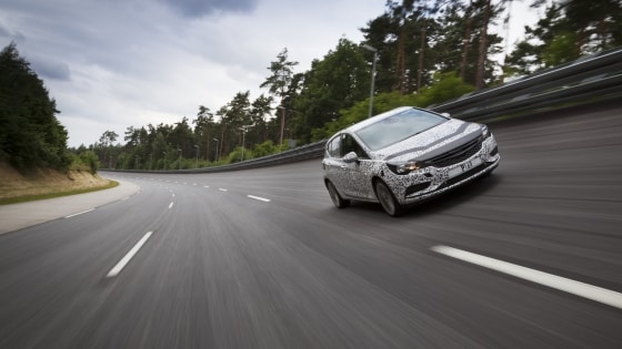 Opel Supports 24-hour World Record Attempt by Nici Walde Opel Supports 24-hour World Record Attempt by Nici Walde