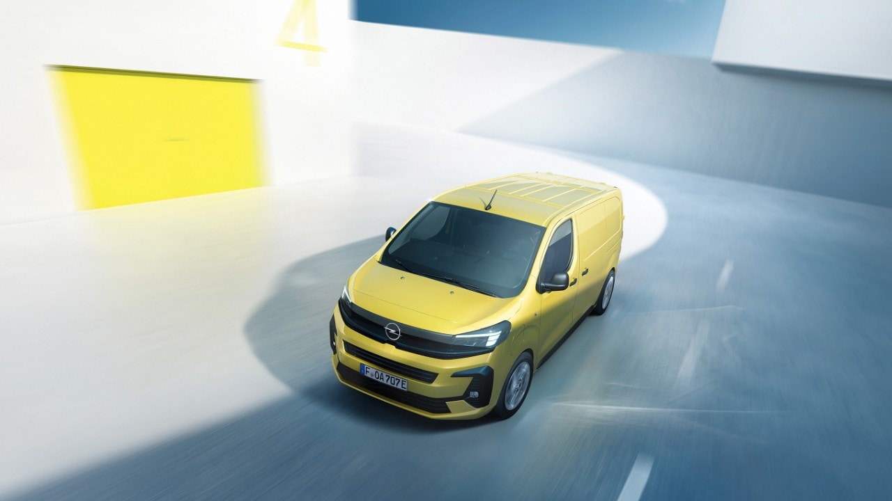 De Nieuwe Opel Vivaro Electric schuin van boven gezien