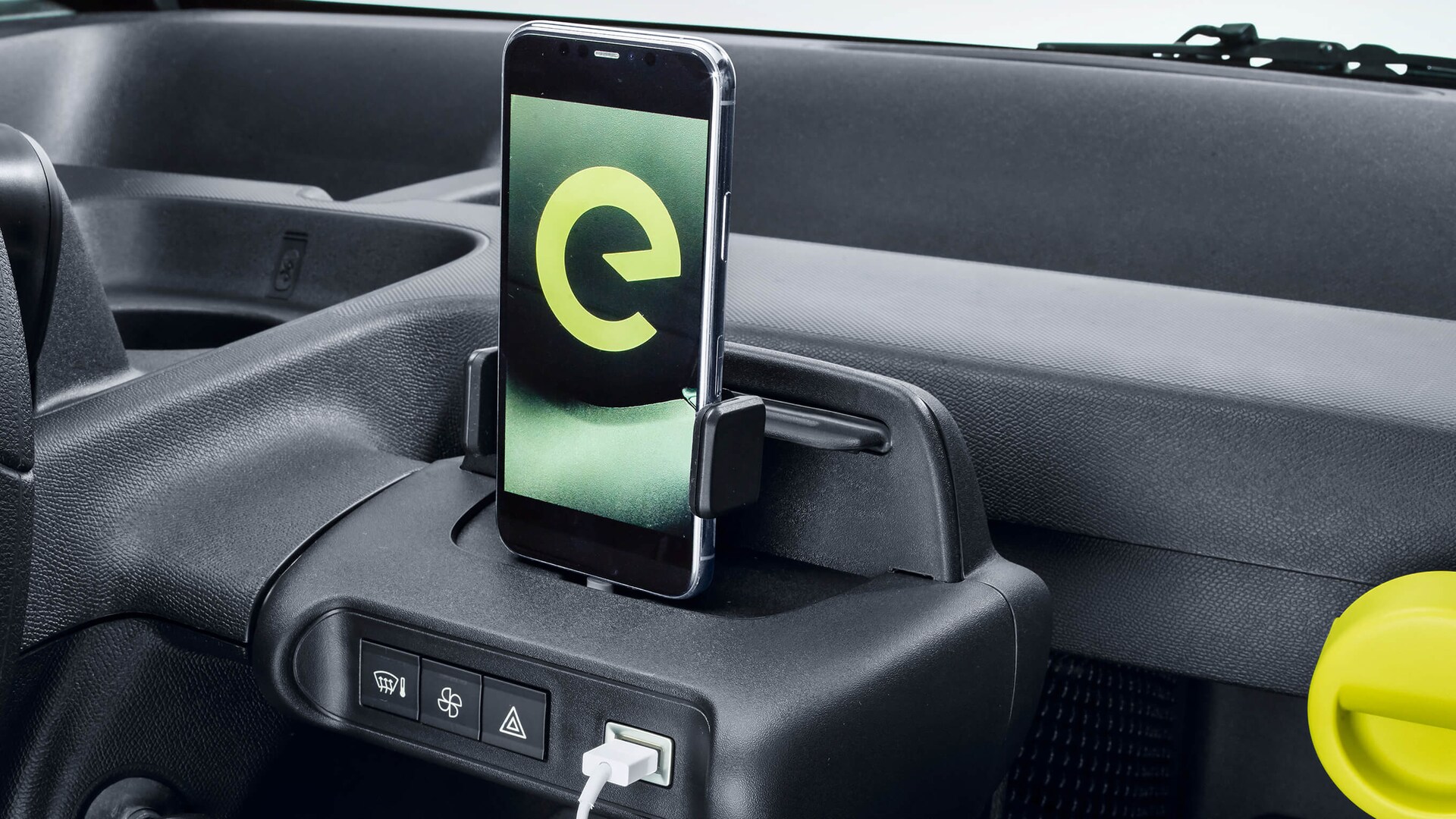 Smartphone houder met USB-poort